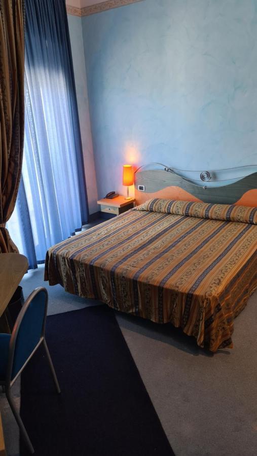 Hotel Del Sole Margherita Di Savoia Esterno foto