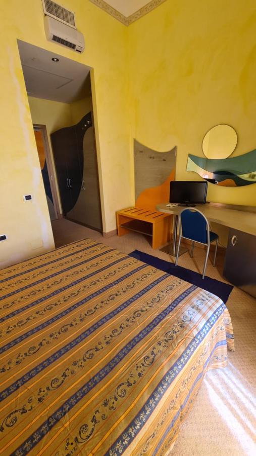 Hotel Del Sole Margherita Di Savoia Esterno foto