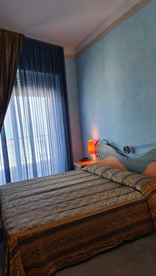 Hotel Del Sole Margherita Di Savoia Esterno foto