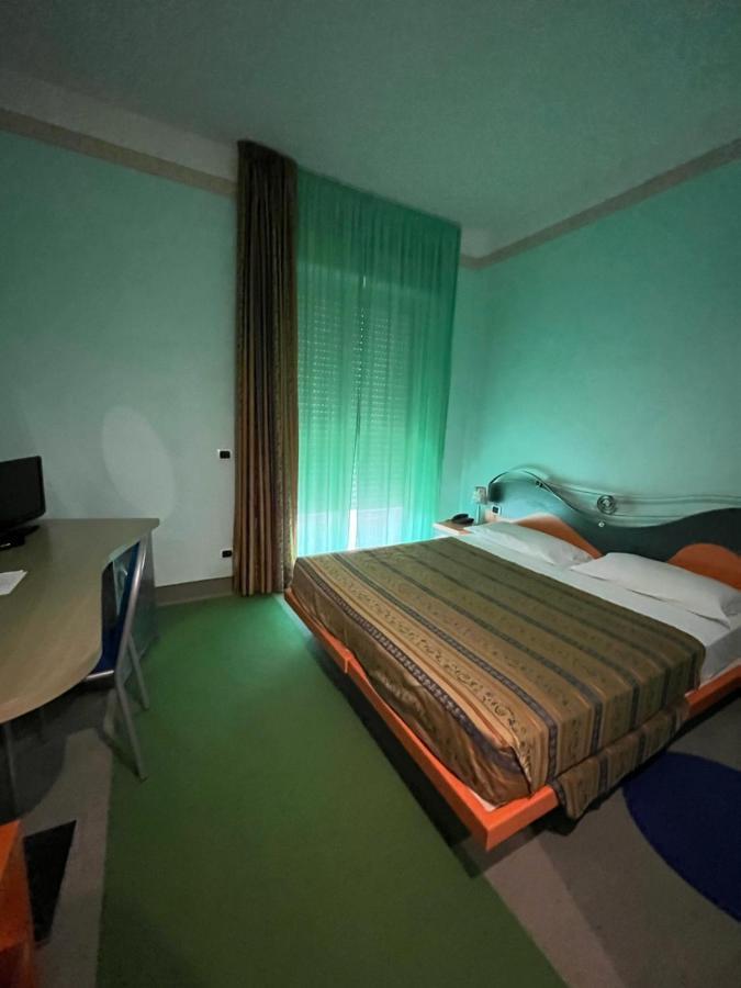 Hotel Del Sole Margherita Di Savoia Esterno foto