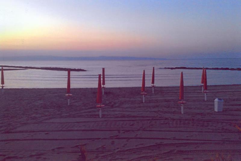 Hotel Del Sole Margherita Di Savoia Esterno foto